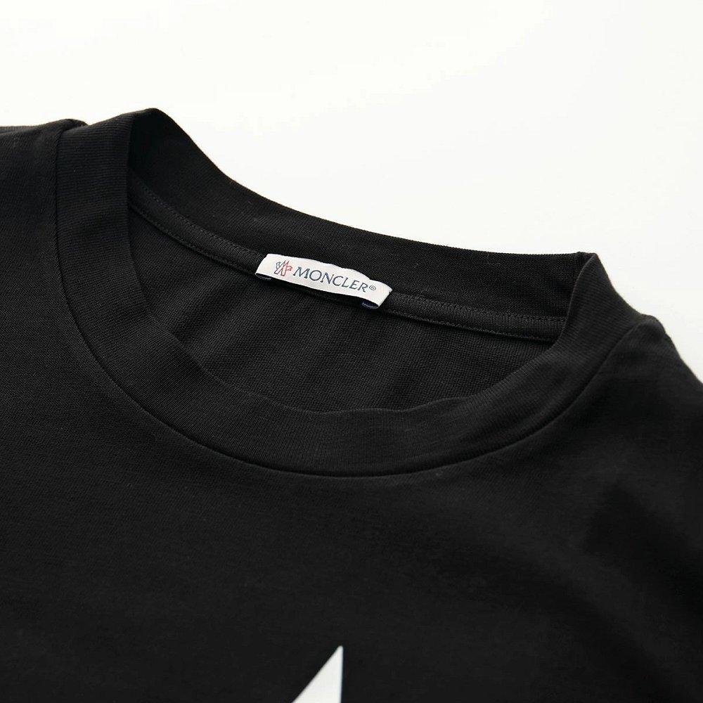 モンクレール カットソー メンズ Mモチーフ クルーネック ロンT 長袖Tシャツ ロゴ 8D00003 8390T