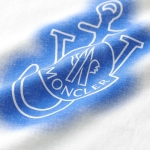 モンクレール コラボ Tシャツ メンズ スプレー ロゴ クルーネック コットン 8C00005 829JS