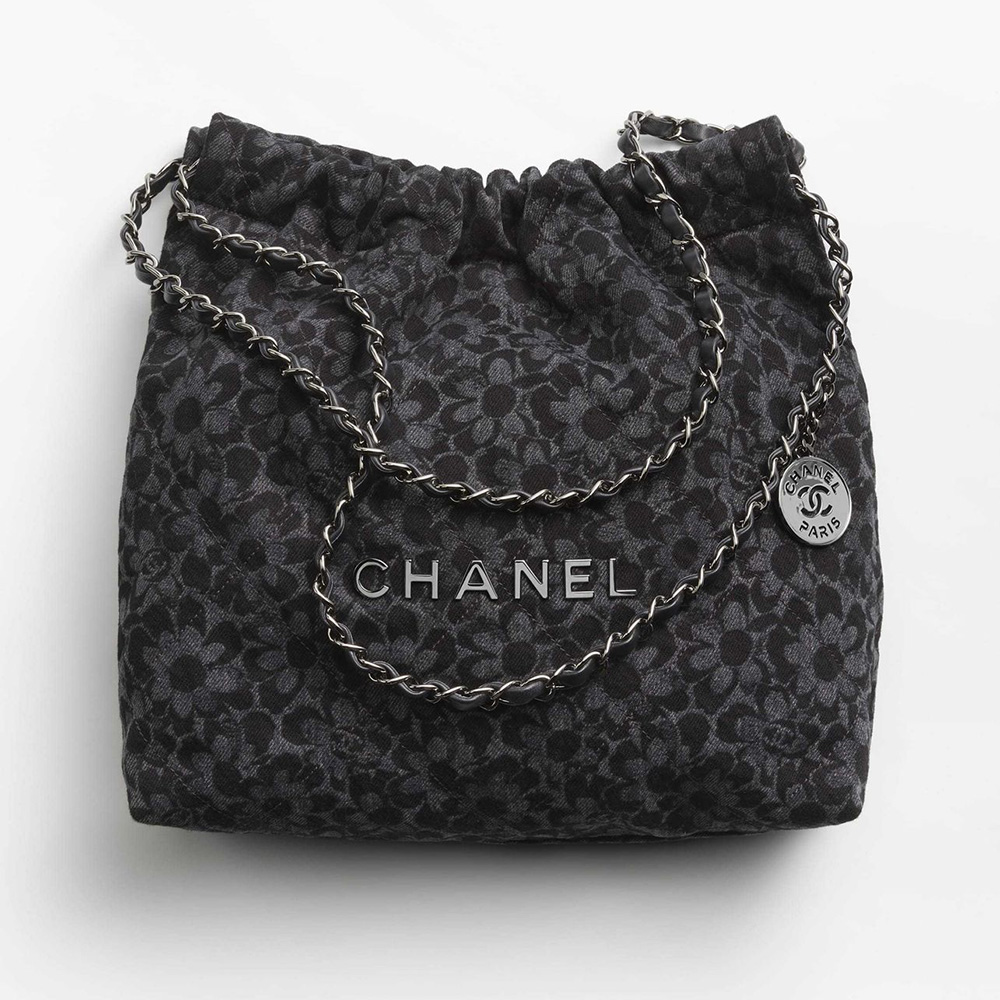 CHANEL 22 スモール シックなデニム カメリア柄 ハンドバッグ AS3260 B18133 94305