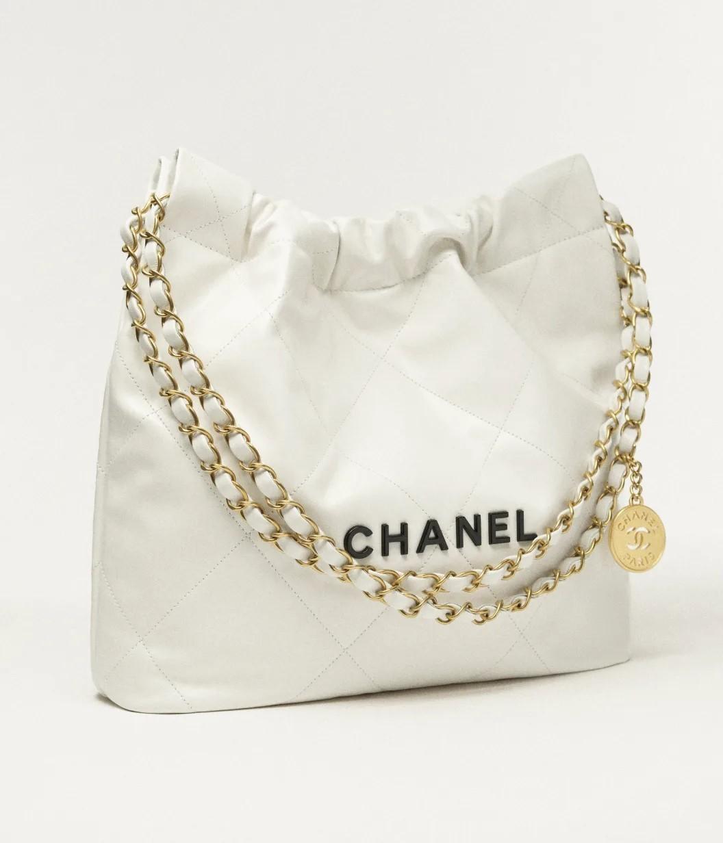 シャネル CHANEL22 スモールハンドバッグ AS3260 B09859 10601