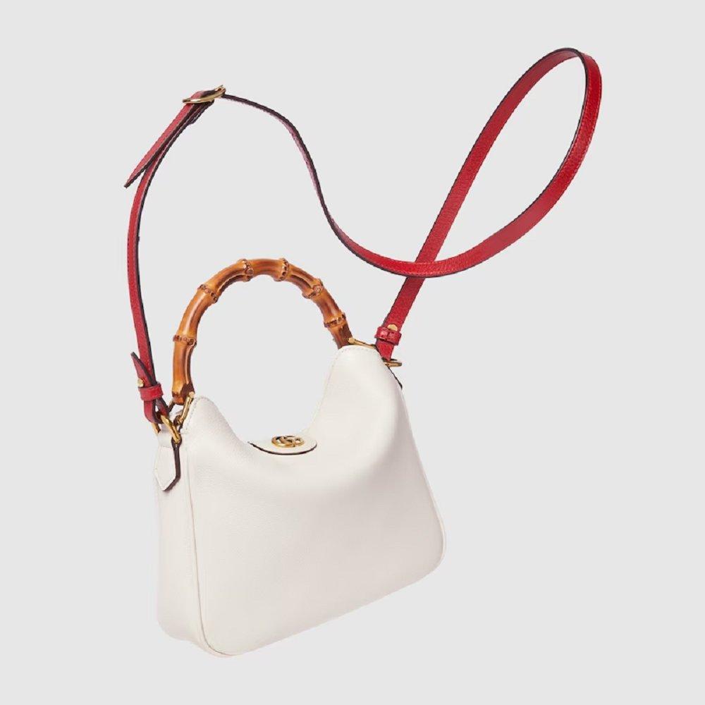 グッチ ダイアナ スモール ショルダーバッグ ‎746251 UAAAY