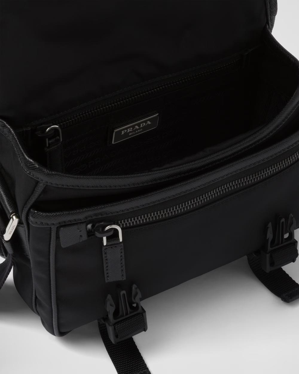 プラダ Re-Nylon xサフィアーノレザー ショルダーバッグ 2VD034_2DMH