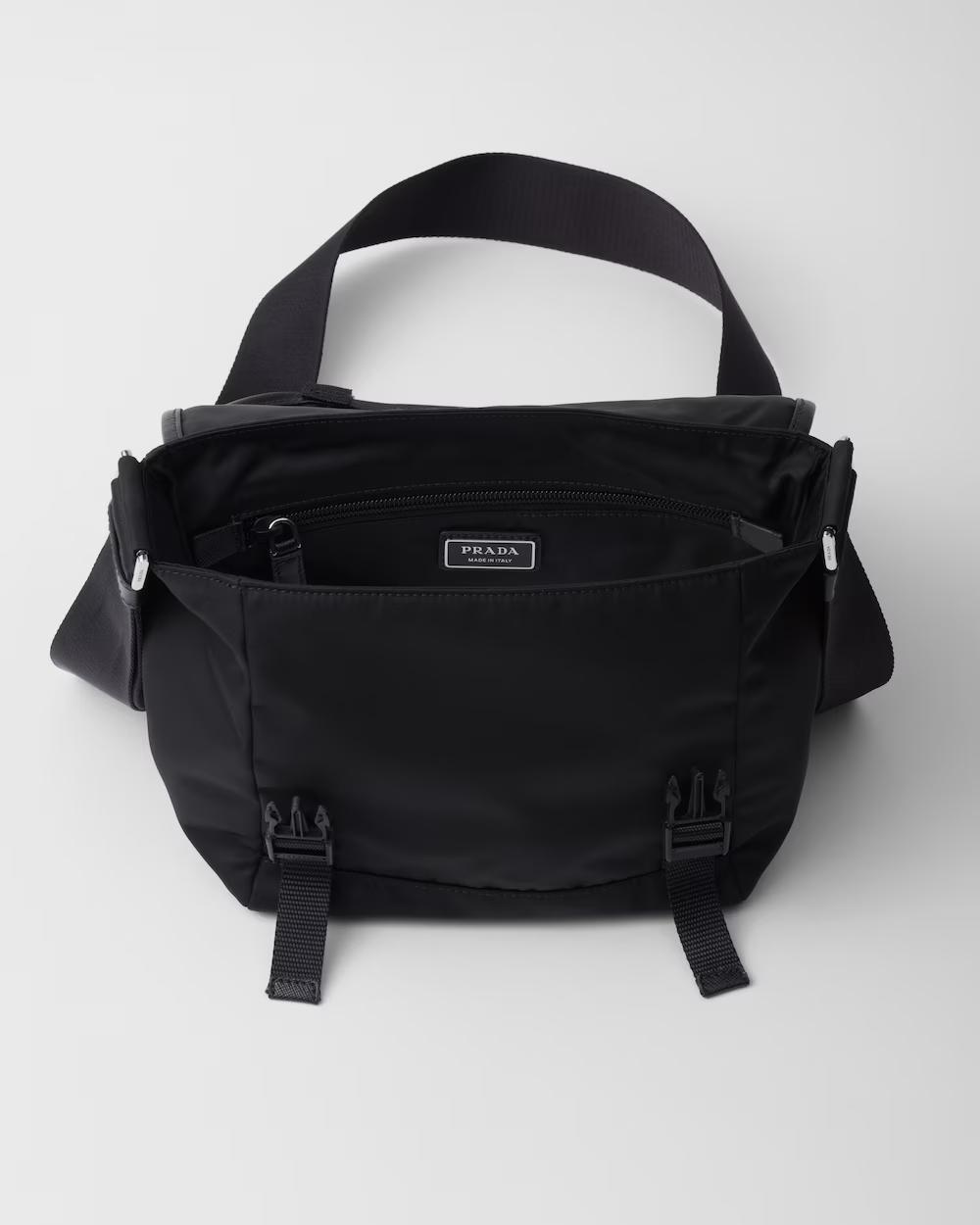 プラダ Re-Nylon xサフィアーノレザー ショルダーバッグ 2VD066