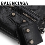 バレンシアガ Le Cagole Xs フラップバッグ ショルダーバッグ 719082210KR1000
