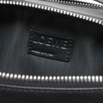 ロエベ ショルダーバッグ メンズ LOEWE MINI CAMERA CROSSBODY ブラック C660R41X01 1100