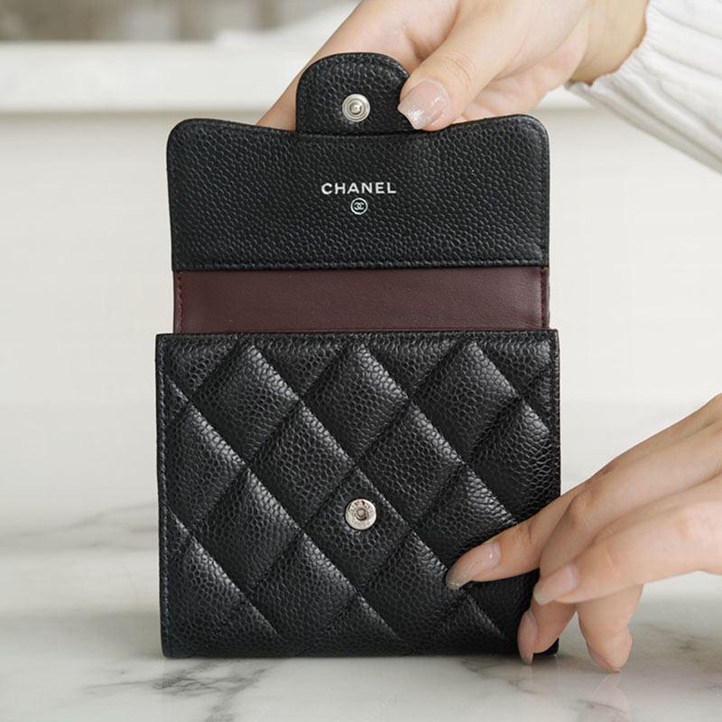 シャネル ココマーク マトラッセ キャビアスキン スモールフラップウォレット 三つ折り財布 AP0231