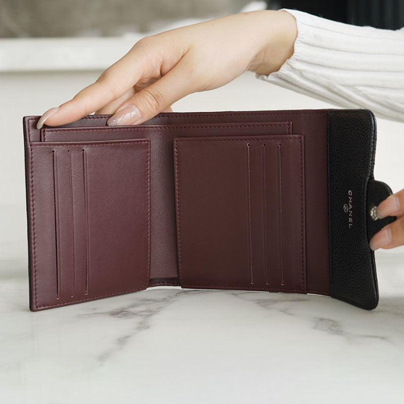 シャネル ココマーク マトラッセ キャビアスキン スモールフラップウォレット 三つ折り財布 AP0231