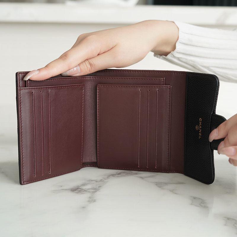 シャネル 代引き ココマーク マトラッセ キャビアスキン スモールフラップウォレット 三つ折り財布 AP0231