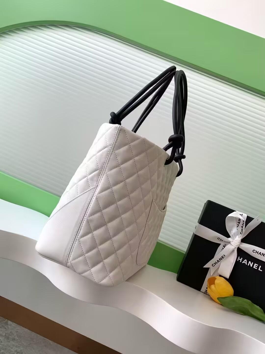 シャネル カンボンライン ラージ トートバッグ レディース A25169