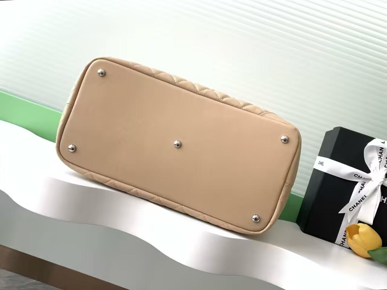 シャネル カンボンライン ラージ トートバッグ レディース A25169