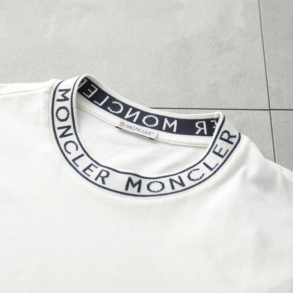 モンクレール 半袖 Tシャツ メンズ コットン レタリングロゴ クルーネック 8C00027 8390T