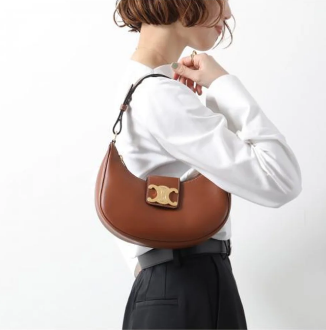 セリーヌ ハンドバッグ Medium Ava Triomphe ミディアム アヴァ トリオンフ レディース 114493DGQ 04LU