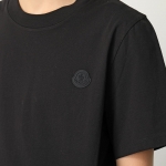 モンクレール マットブラック 半袖 Tシャツ 8C00007 829H8 メンズ カットソー クルーネック コットン ラバーロゴパッチ ロゴT