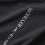 モンクレール マットブラック 半袖 Tシャツ 8C00007 829H8 メンズ カットソー クルーネック コットン ラバーロゴパッチ ロゴT