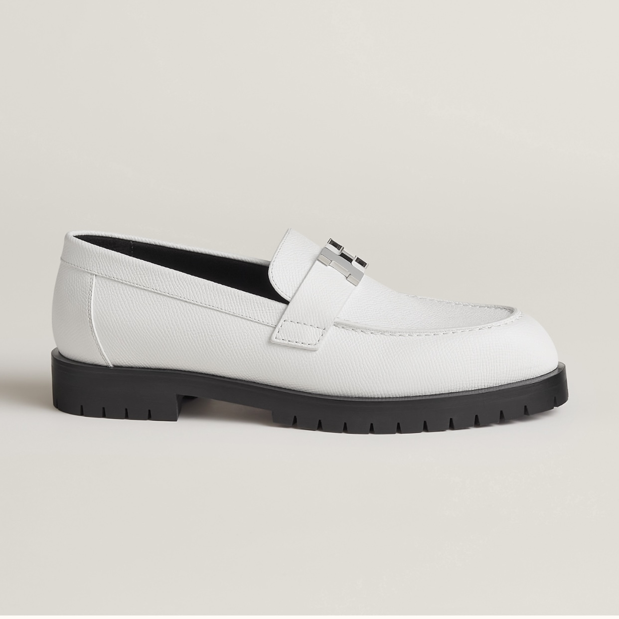 HERMES レディース モカシン ローファー ベージュ H241019Z 90360