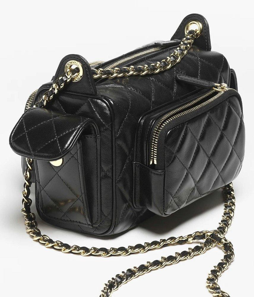 CHANEL スモール カメラ ケース AS5220 B18234 94305