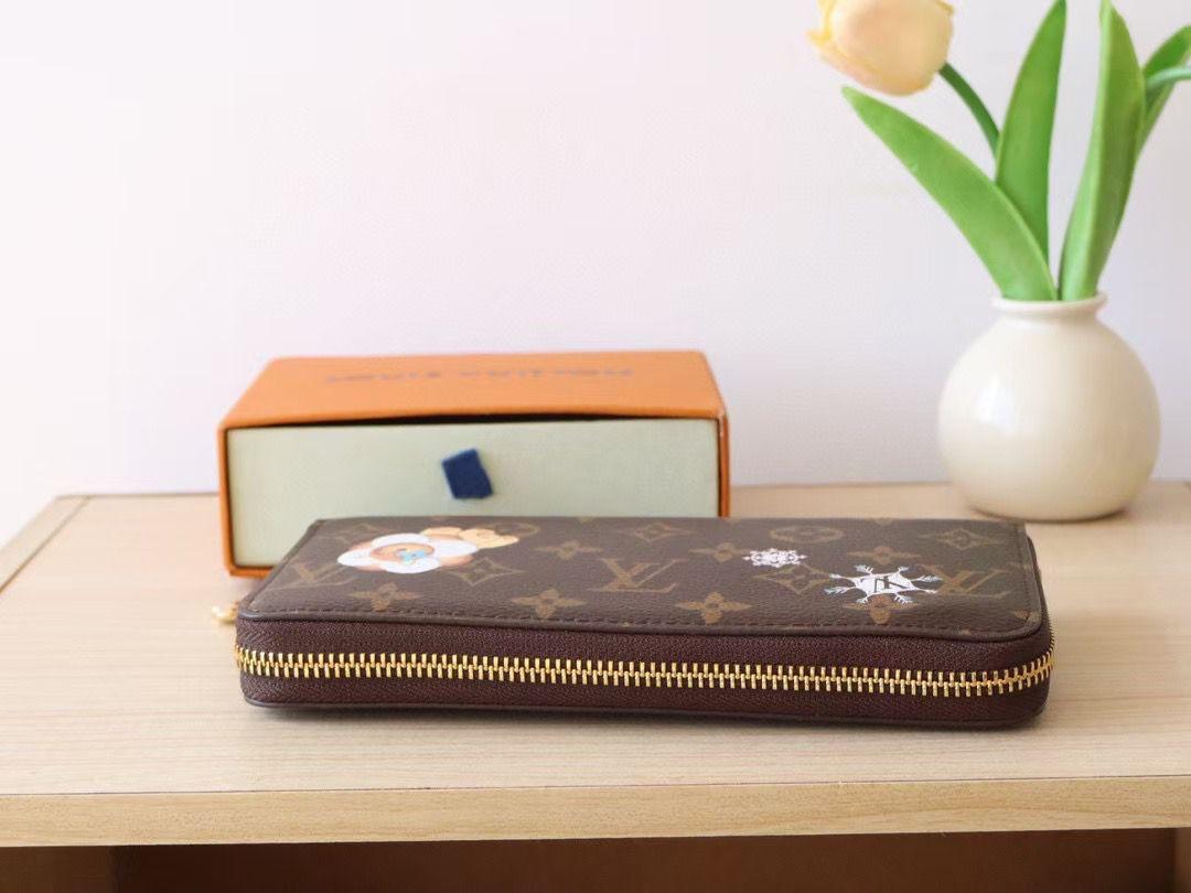 LOUIS VUITTON ジッピーウォレット ヴィヴィエンヌ モノグラム M12223