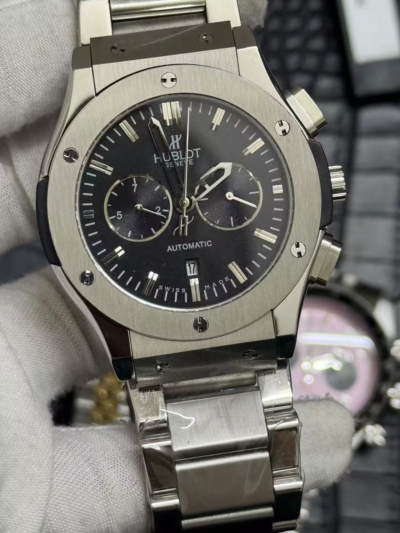HUBLOT ウブロ クラシック フュージョン クロノグラフ チタニウム 520.NX.1170.NX