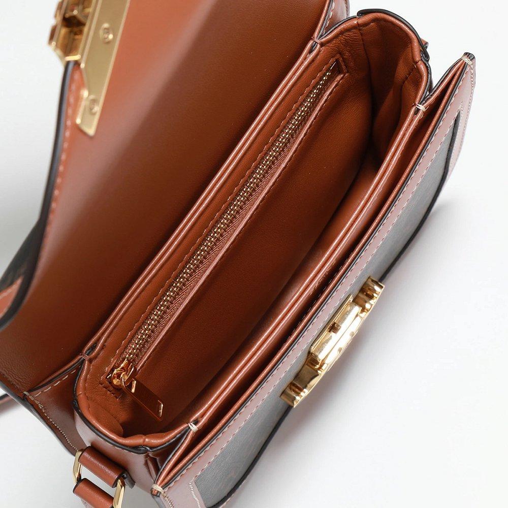 セリーヌ ショルダーバッグ Teen besace Triomphe ティーン ブザス トリオンフ レディース 110962BZ4.04LU