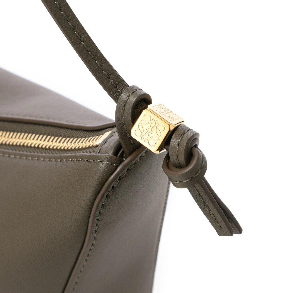 ロエベ HAMMOCK HOBO MINI ハンドバッグ 3WAY ホーボーバッグ レディース a538g13x01 3969
