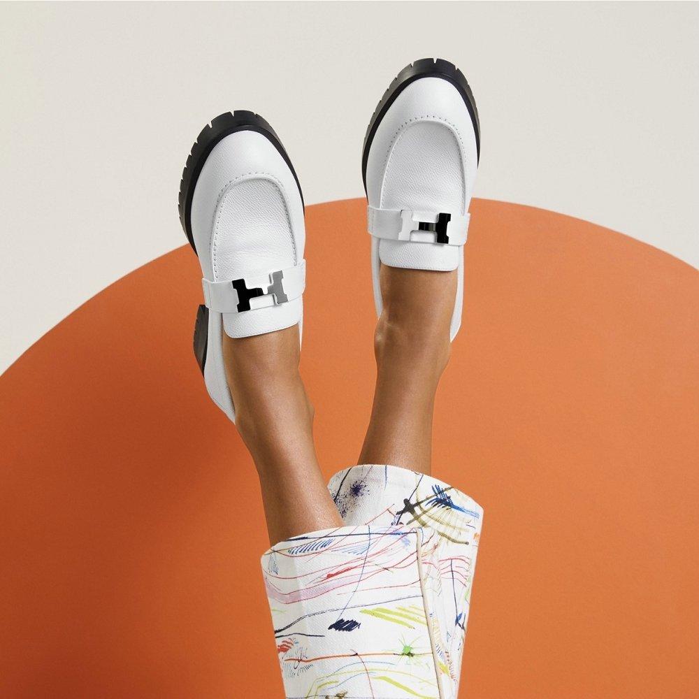 HERMES レディース モカシン ローファー ベージュ H241019Z 90360