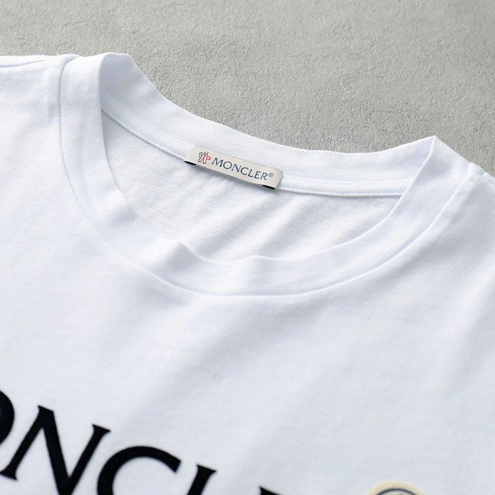 モンクレール 半袖 Tシャツ メンズ カットソー ロゴT アイコンパッチ コットン クルーネック 8C00024 8390T