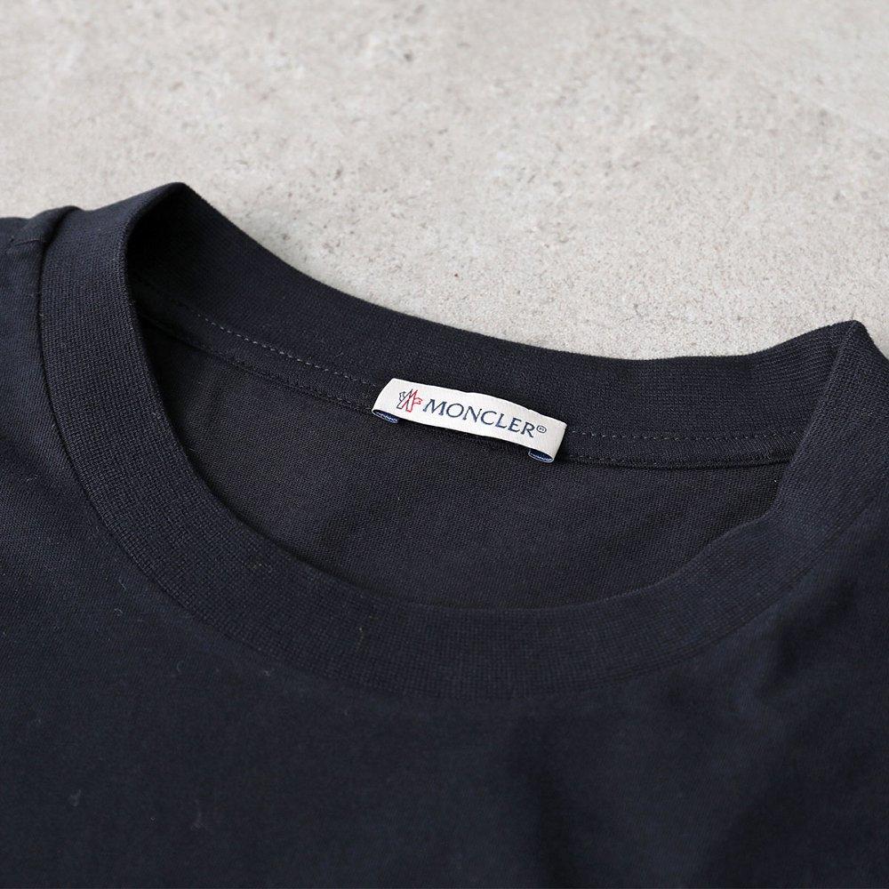 モンクレール カットソー メンズ クルーネック コットン 長袖Tシャツ ロンT ロゴパッチ 8D00018 89AQX