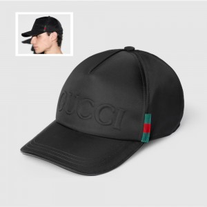 GUCCI ロゴ付き ナイロン ベースボールキャップ ‎813461 4HBD2 1060