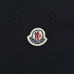 モンクレール代引き POLO 半袖 ポロシャツ ロゴワッペン トリコロールライン メンズ 8A70300 84556