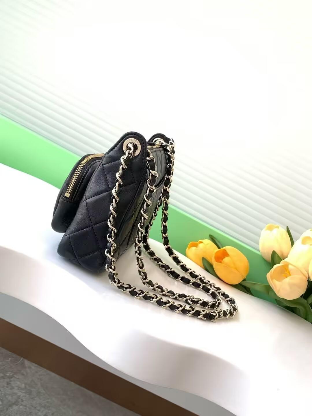 CHANEL後払い チェーンクラッチ バッグ AP4349B1924494305