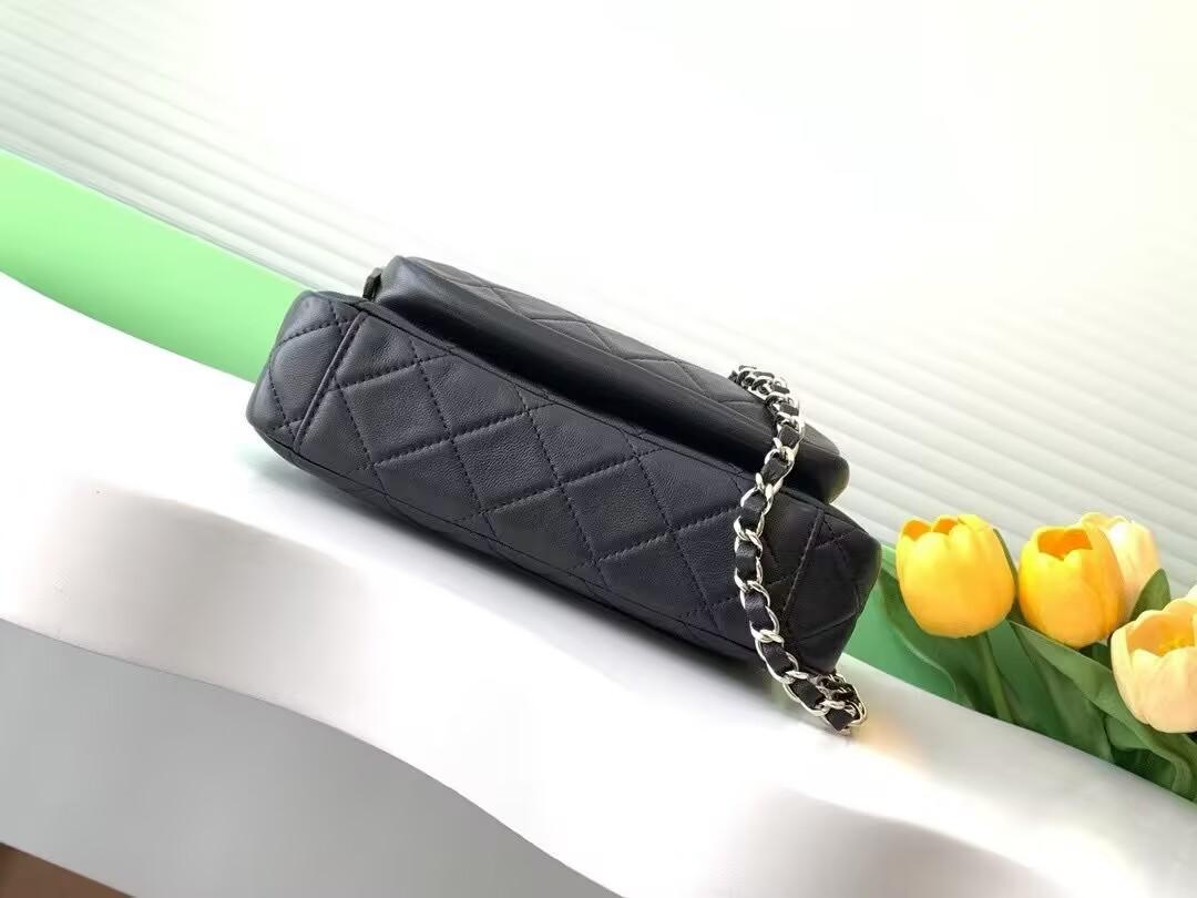 CHANEL後払い チェーンクラッチ バッグ AP4349B1924494305