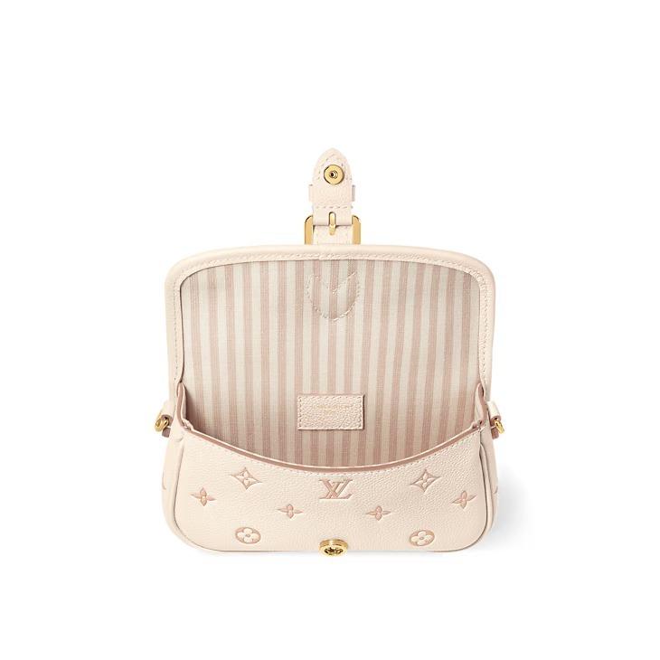 Louis Vuitton ナノ ディアヌ モノグラム バッグ 刺繍 M13642
