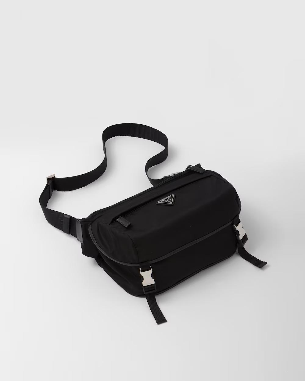 プラダ Re-Nylon xサフィアーノレザー ショルダーバッグ 2VH994_2DMG_F0002