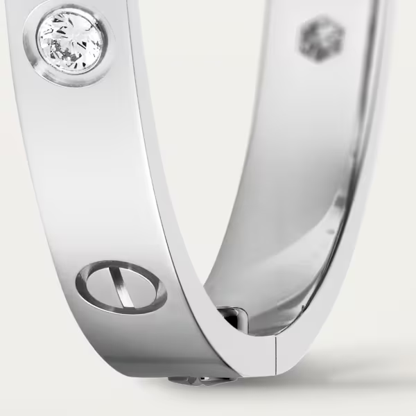 カルティエ Love ブレスレット ダイヤモンド4個 ホワイトゴールド ダイヤモンド B6070117
