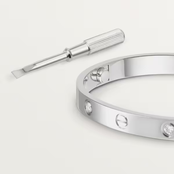 カルティエ Love ブレスレット ダイヤモンド4個 ホワイトゴールド ダイヤモンド B6070117