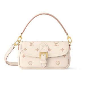 Louis Vuitton ナノ ディアヌ モノグラム バッグ 刺繍 M13642
