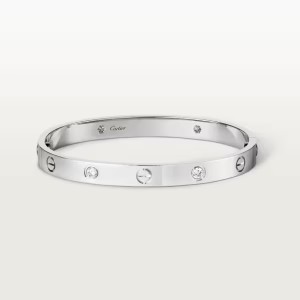 カルティエ Love ブレスレット ダイヤモンド4個 ホワイトゴールド ダイヤモンド B6070117