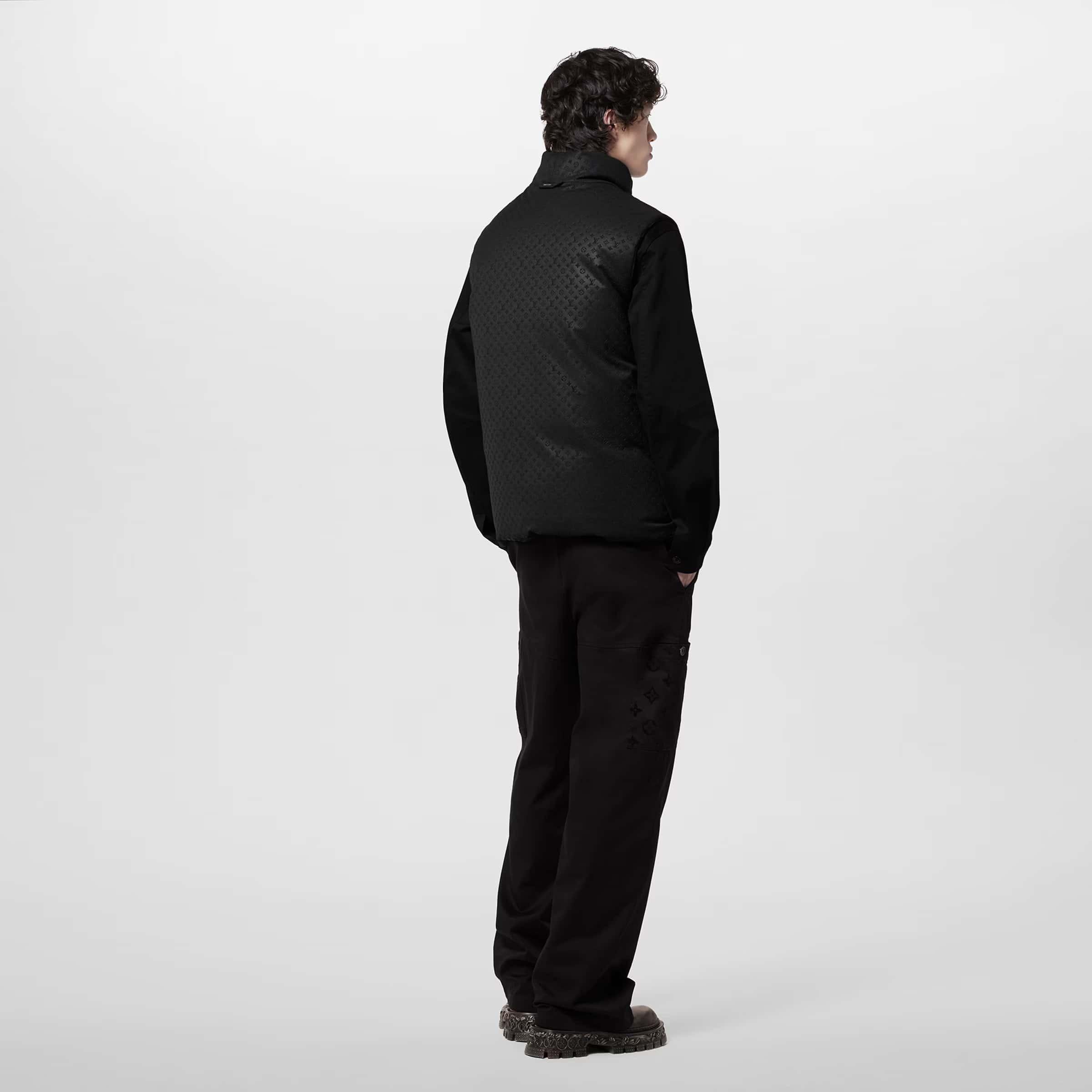 Louis Vuitton モノグラム リバーシブル ベスト ブラック 1AFBBE
