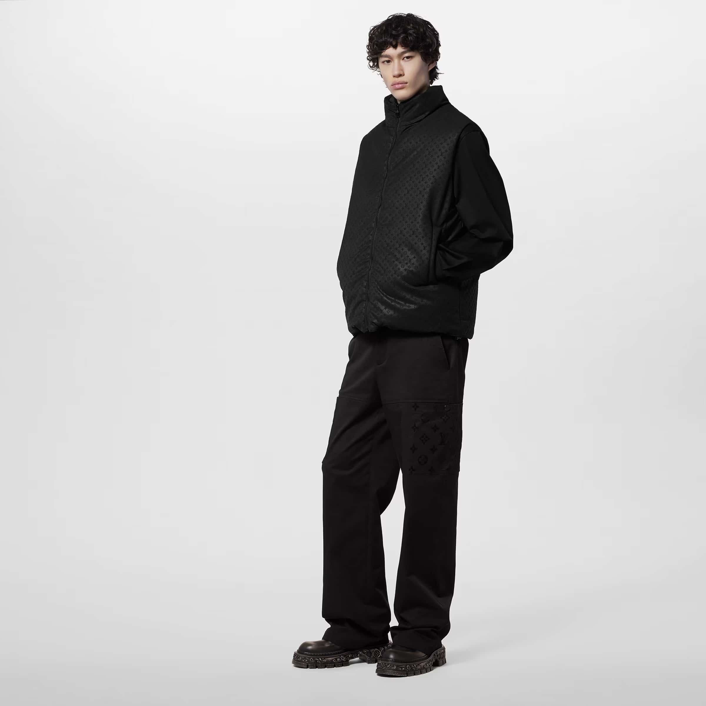 Louis Vuitton モノグラム リバーシブル ベスト ブラック 1AFBBE