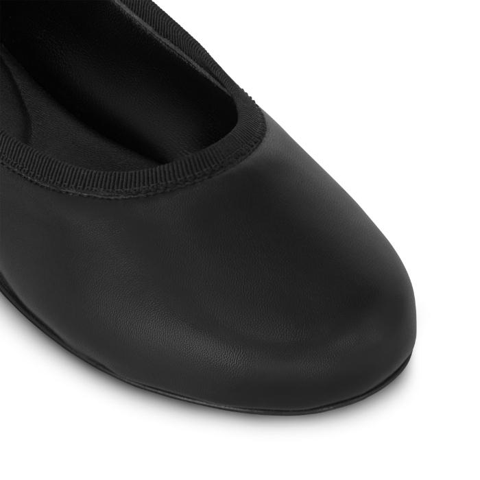 Louis Vuitton Romy バレエ フラットシューズ ロゴ 1ACUKL