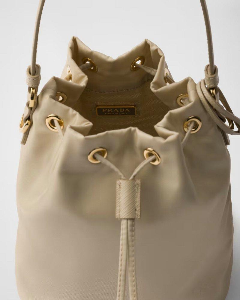 プラダ ショルダーバッグ Re-Edition 1978 Re-Nylon ミニバッグ 1BE067