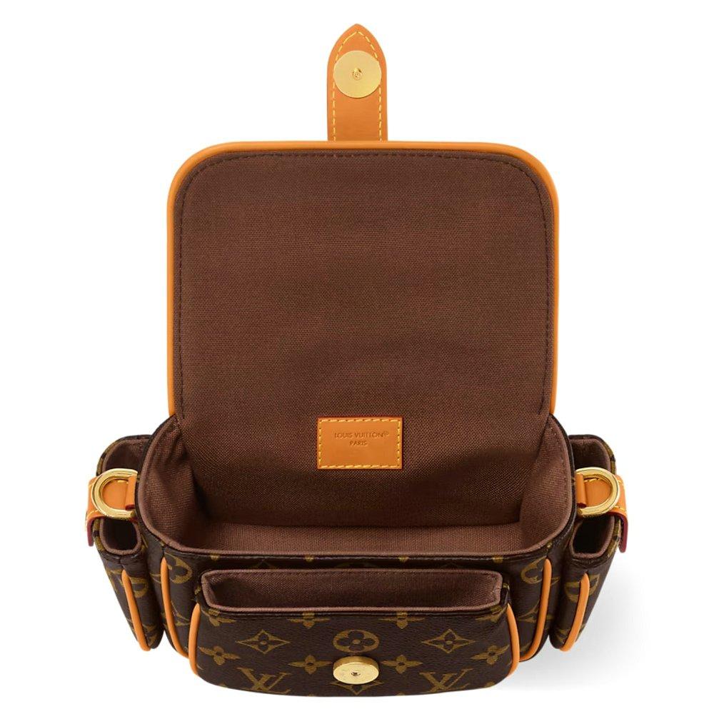 LOUIS VUITTON ヴィンテージ風 カーゴ ウェアラブル ウォレット M14742