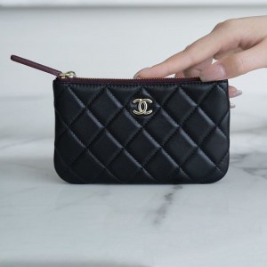 シャネル クラシックミニポーチ カードコインケース A82365