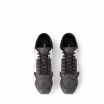 Louis Vuitton ランアウェイ・ライン スニーカー 1A8UZL