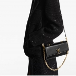 Louis Vuitton ウォレットオンチェーン カプシーヌ ショルダーバッグ M12143 M12405