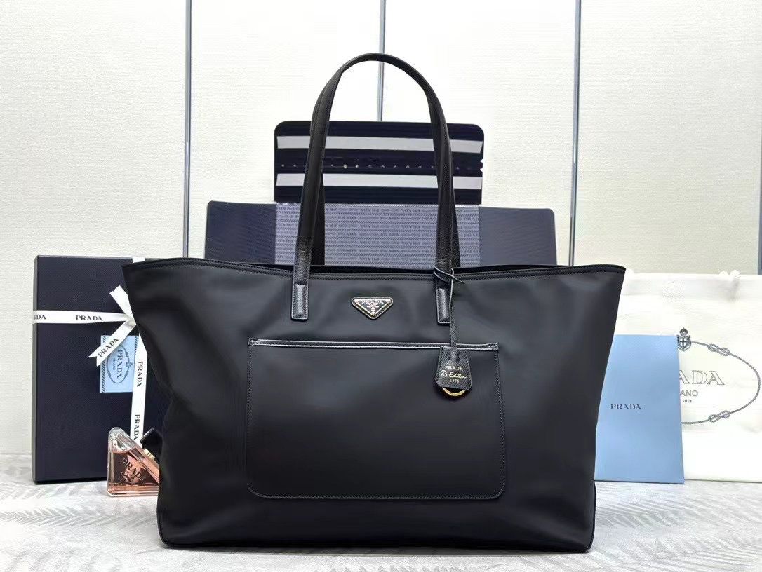 プラダ トートバッグ Re-Edition 1978 Re-Nylon リナイロン 1BG527 OOO R064