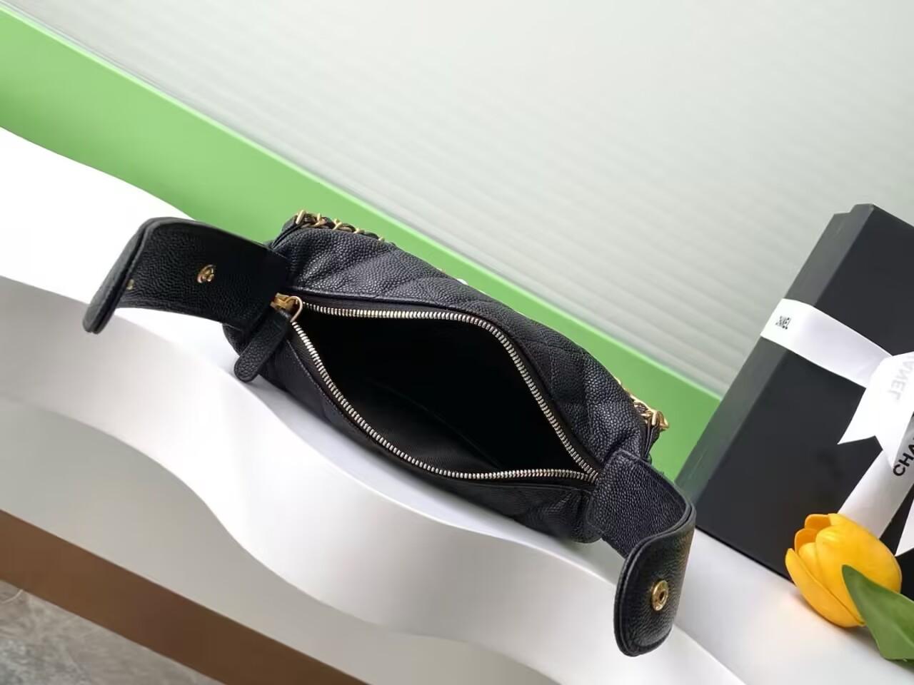 シャネル代引き 三日月型 ラウンドハンドバッグ AP4584 B20134 94305