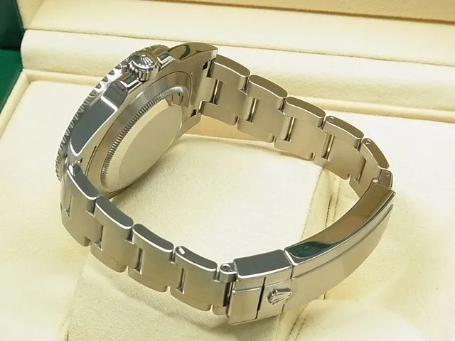 ロレックス サブマリーナー デイト 116610LN