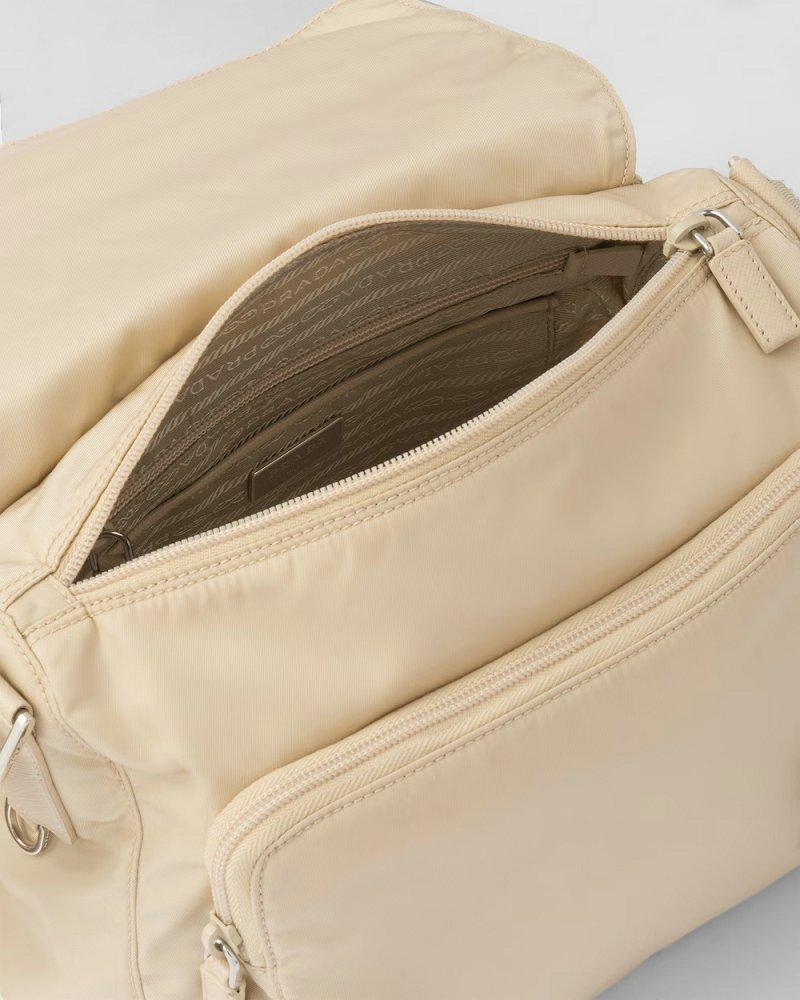 プラダ Re-Nylon ショルダーバッグ 1BD953_RV44