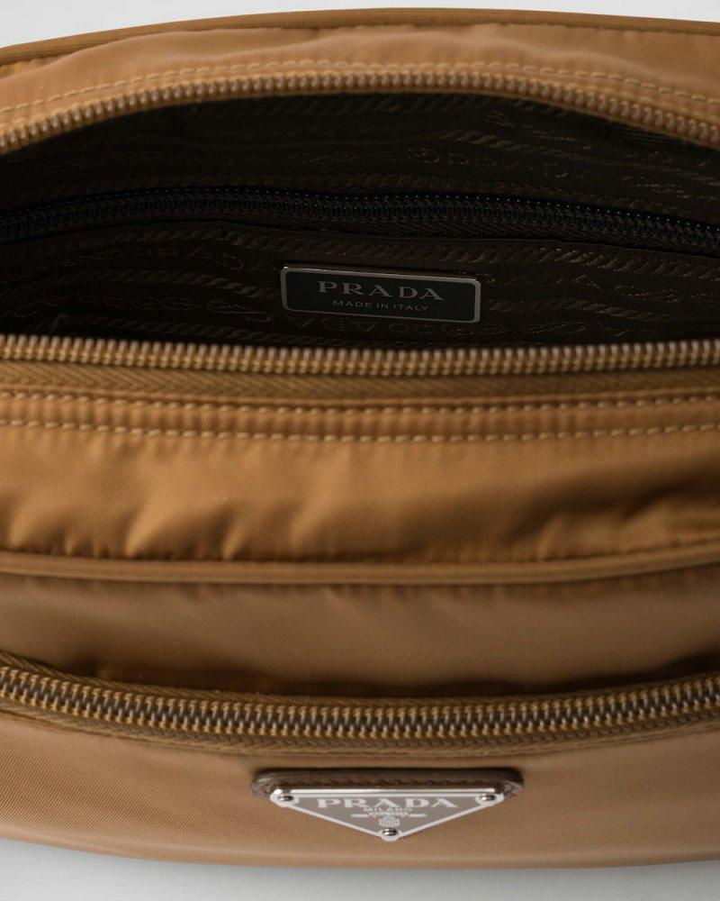 プラダ Re-Nylon ショルダーバッグ 1BC167_RV44